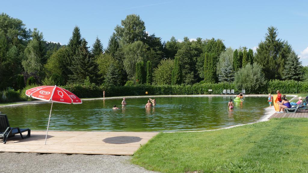 Camping Au Pays De Hanau Hotel Dossenheim-sur-Zinsel Exterior foto